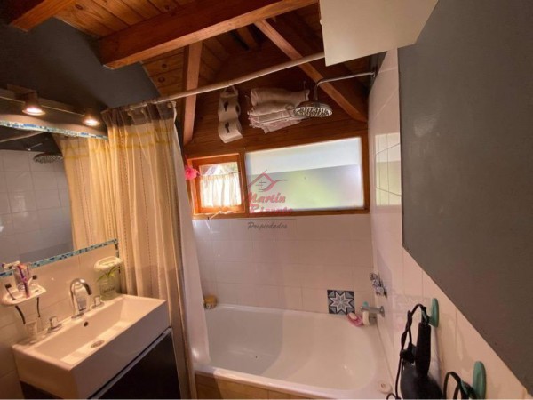 CABAÑA EN BARRIO BICKEL